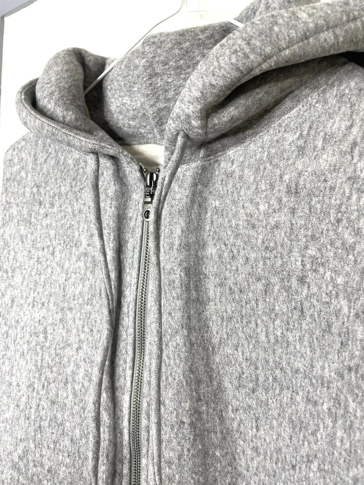 112976ZIP-HTCH-Photoroom (2).JPEG