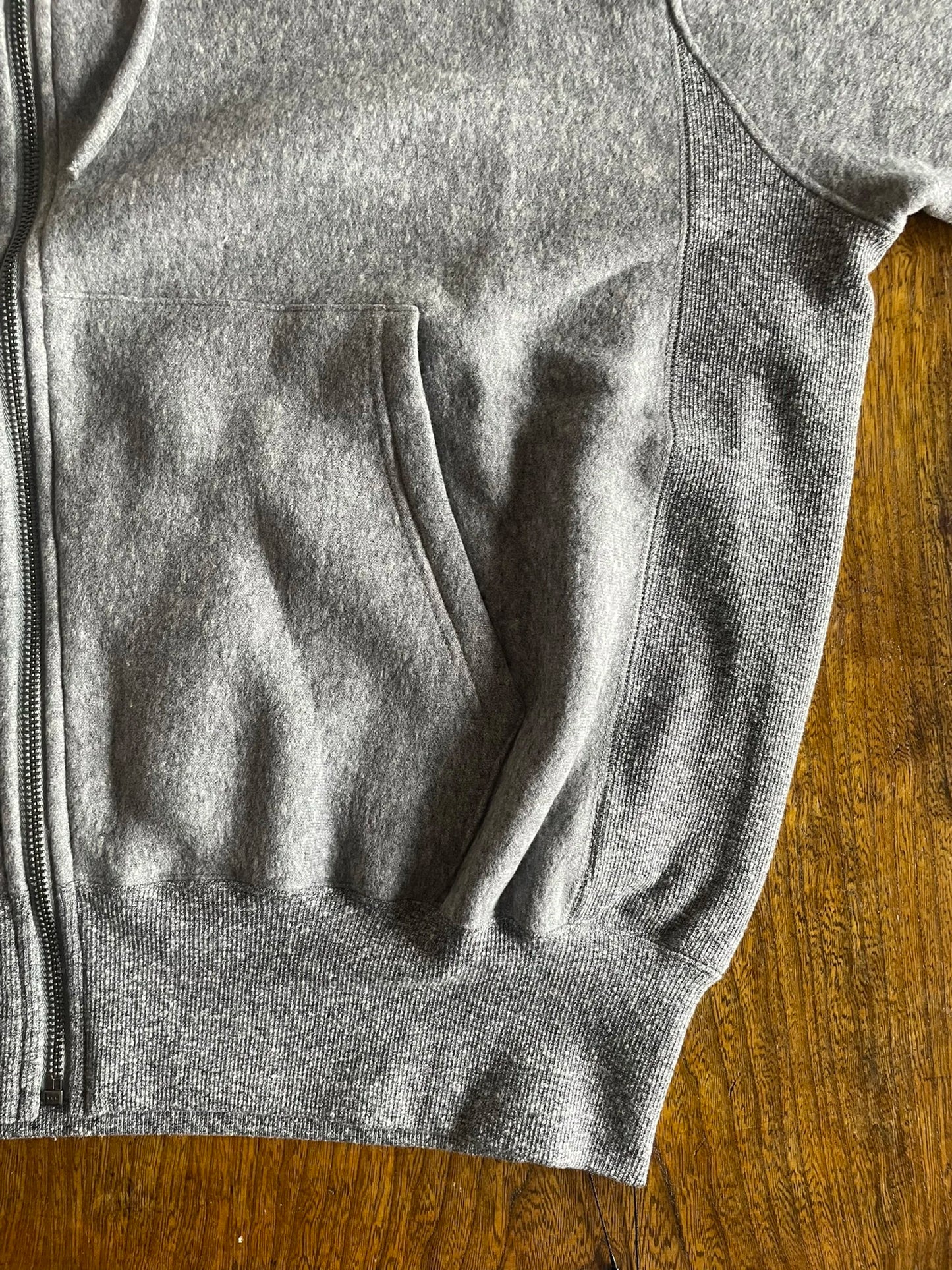 112976ZIP-HTCH (4).JPEG