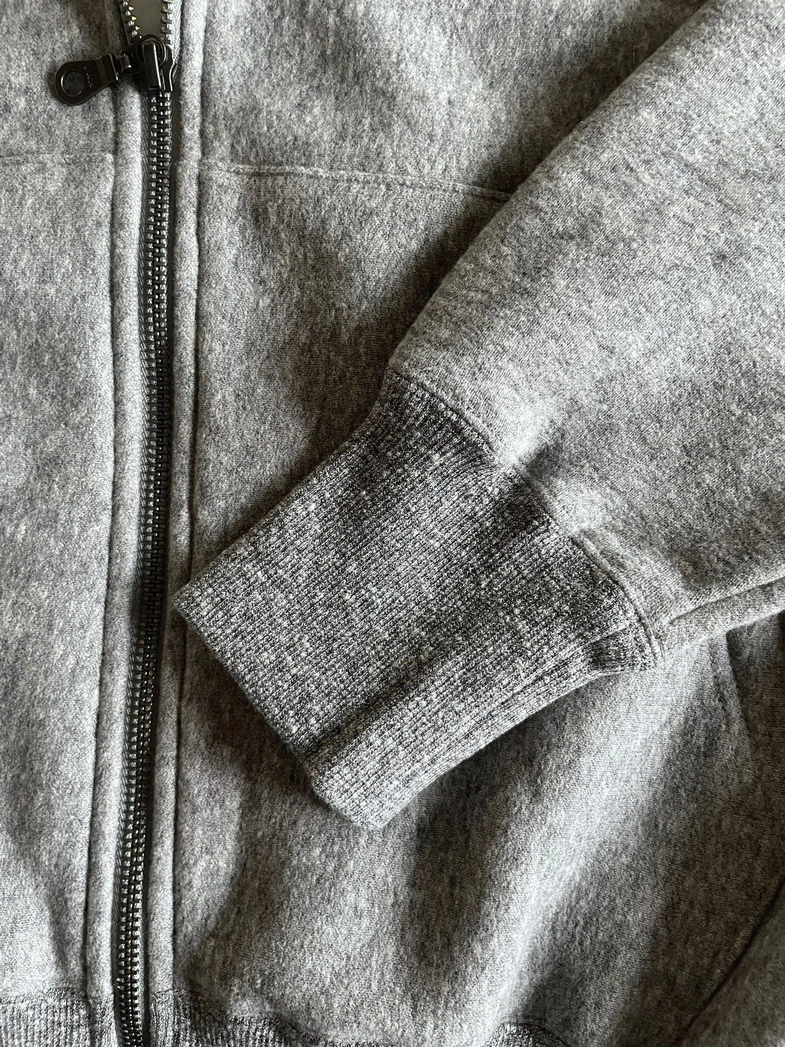 112976ZIP-HTCH (6).JPEG