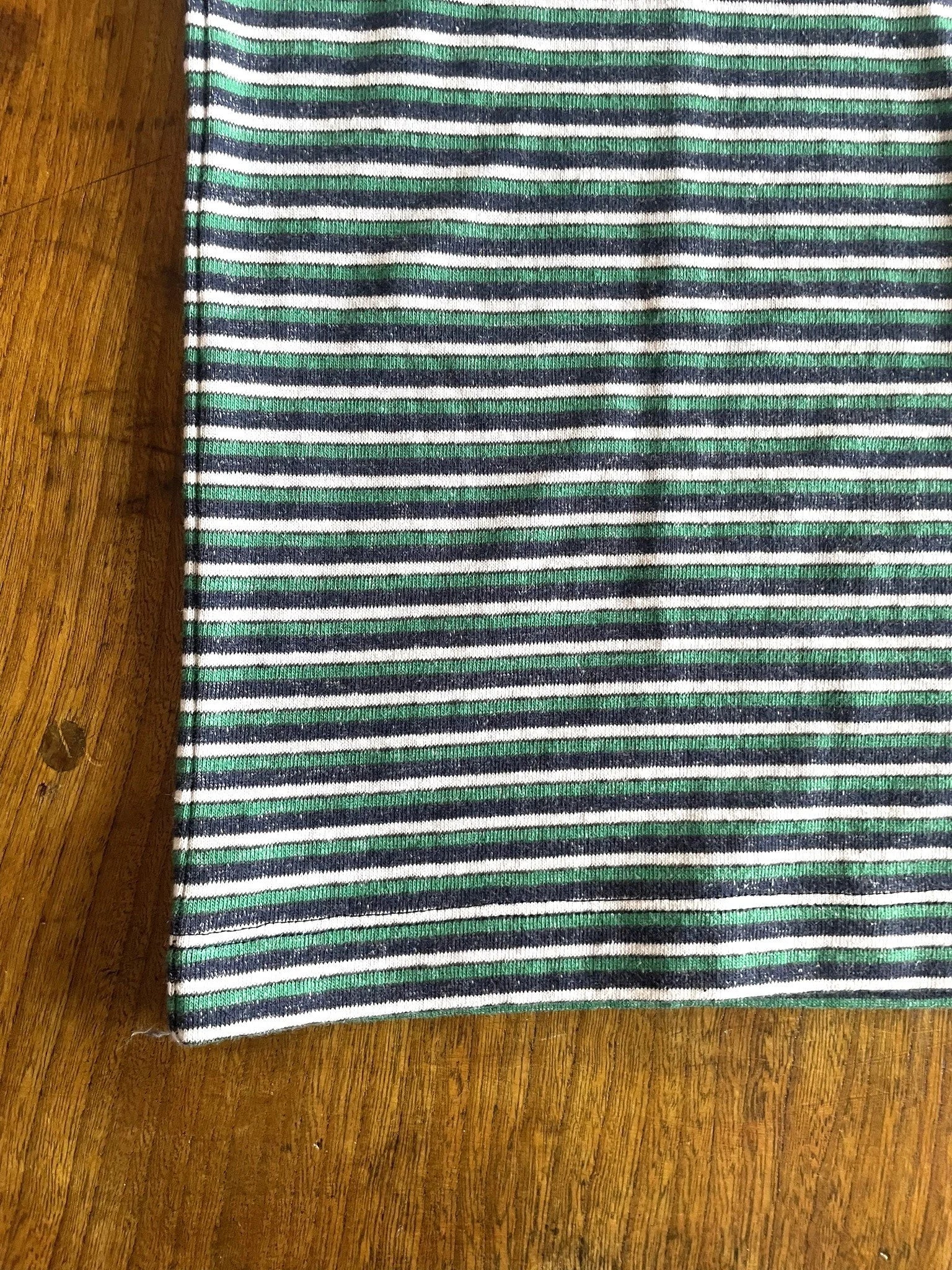 1520086 1520087 grn (2).JPEG