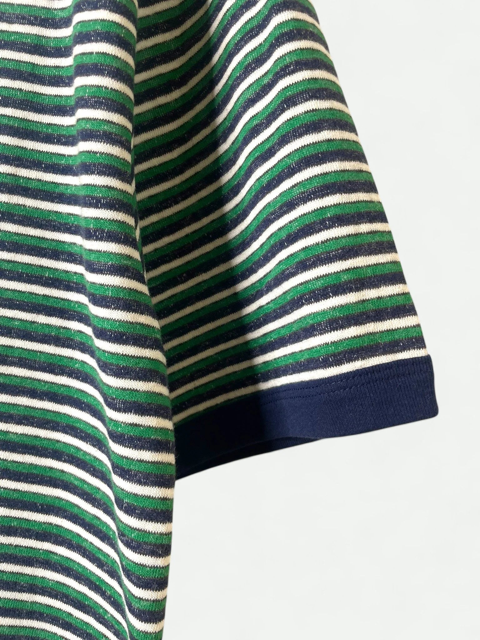 1520086 grn-Photoroom (2).jpg