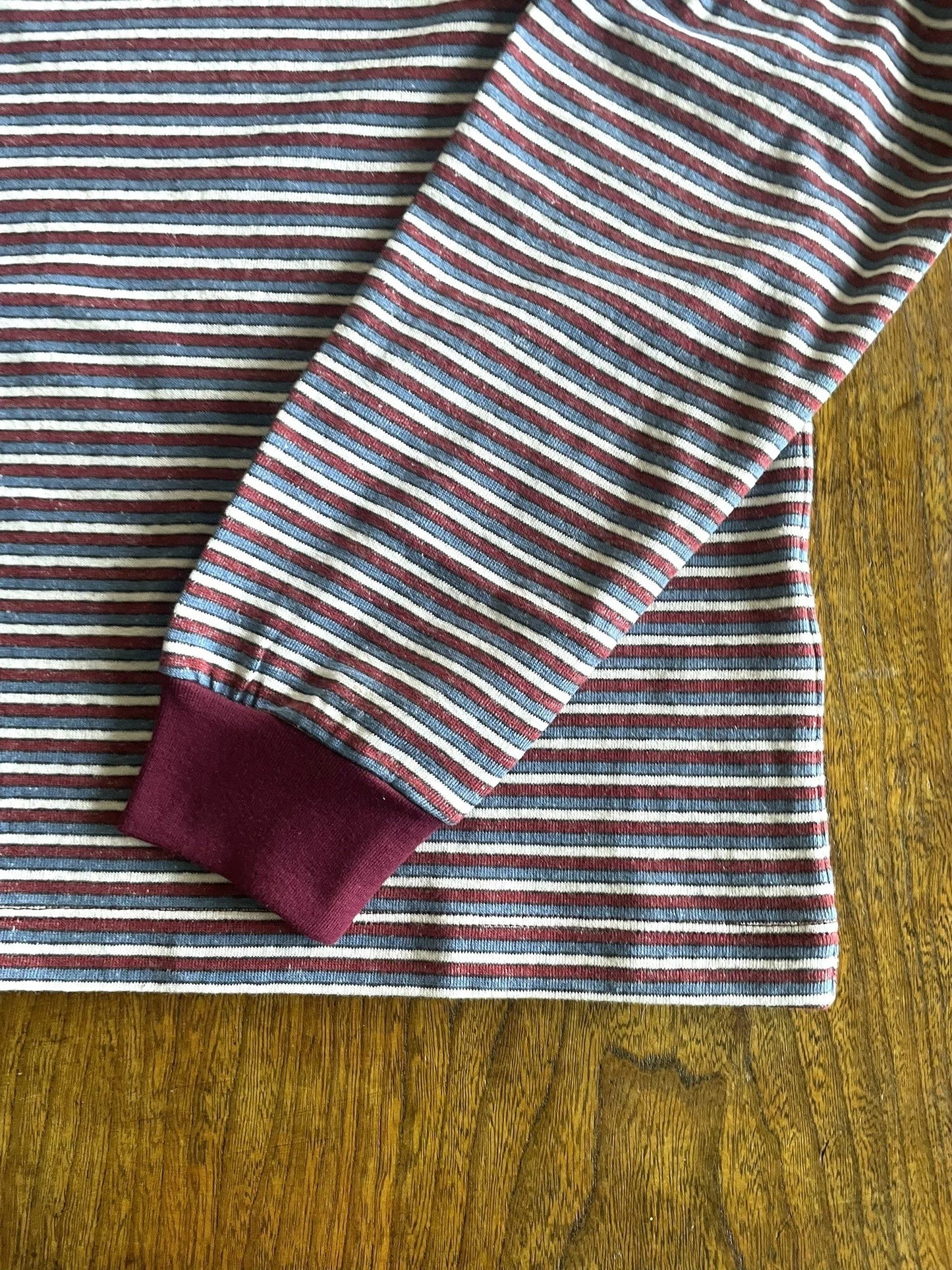 1520087 red (2).JPEG