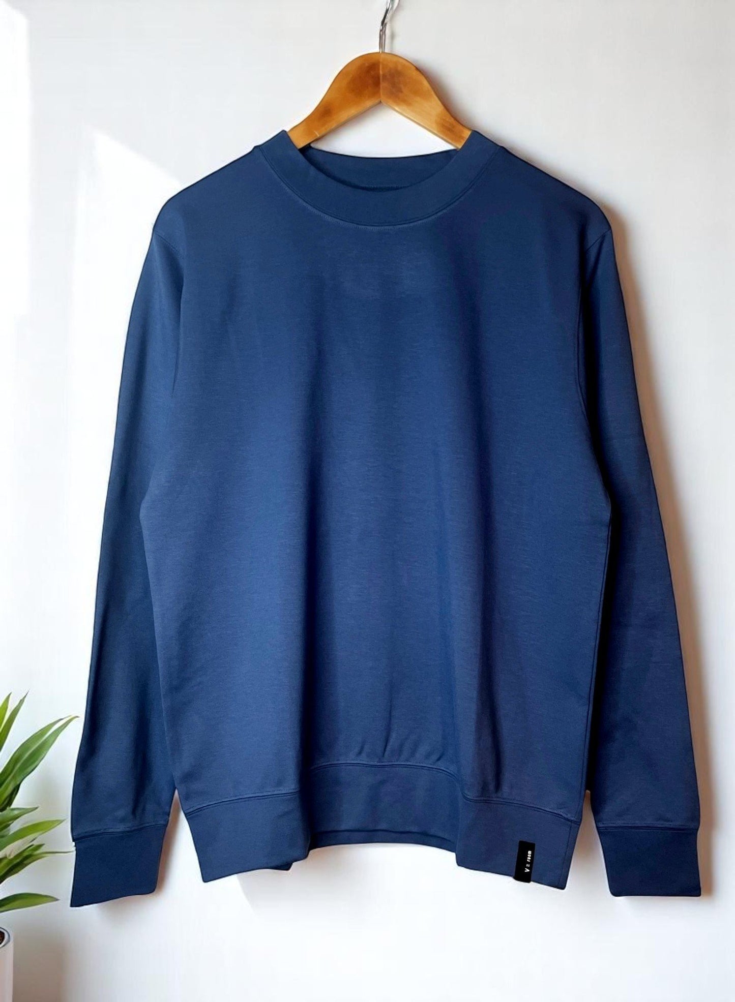 Stretch Ponte (Blend) , 69% Rayon / 29% NYLON / 2% POLYURETHANE, #VLR722095, L/S CREW, NAVY