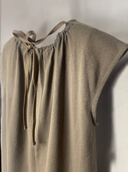 COTTON CRAPE, NO SLEEVE TOP, #851-895  cotton 100%, SAND KHAKI, SIZE2(one size)