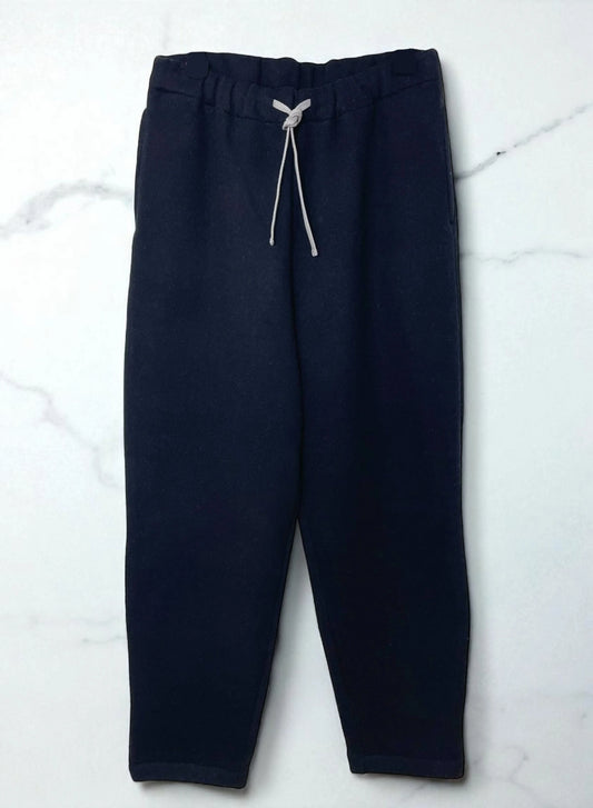 852-901 BK-Photoroom.jpg