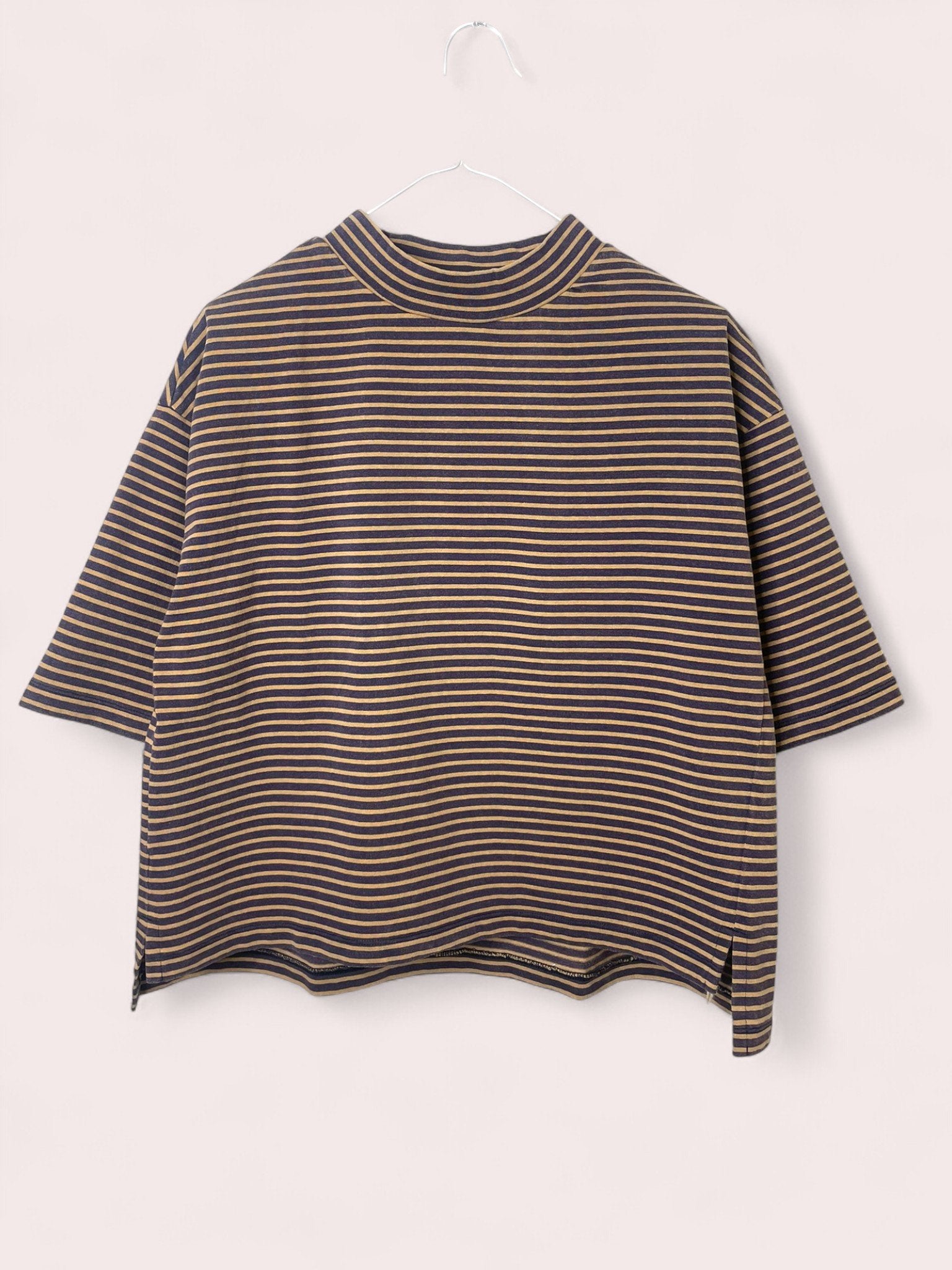 852-912 nvbr-Photoroom.jpg