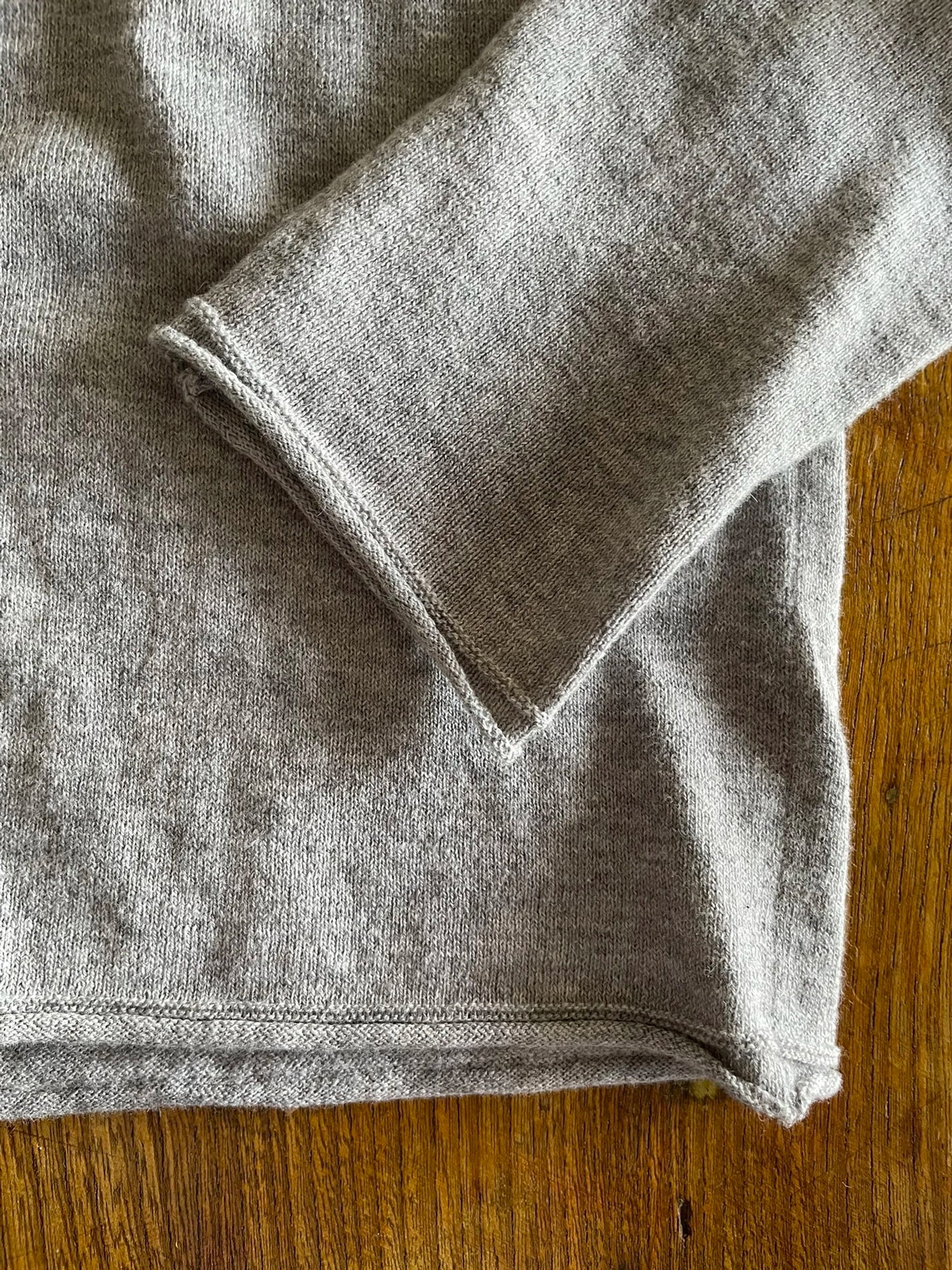 Cotton/Cashmere FINE JZ.KNIT, 95% Cotton 5% Cashmere, L/S CREW, 9511052, HT GREY
