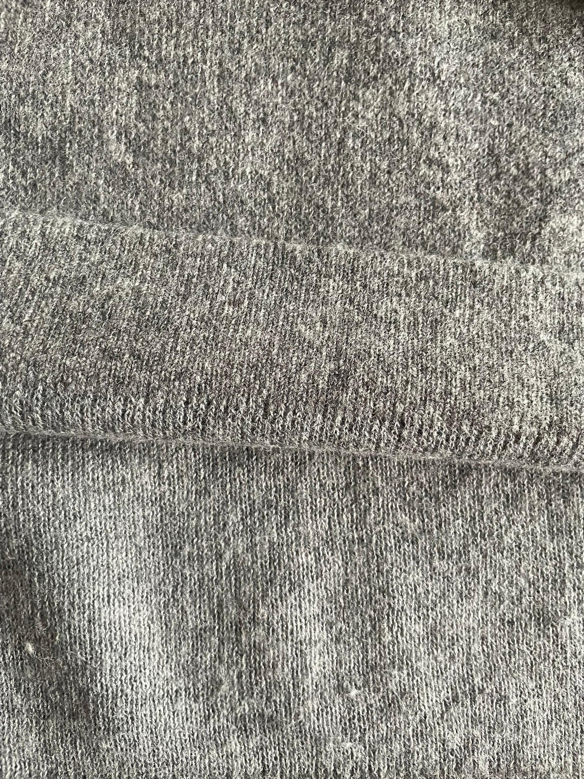 9511058 gry (3).JPEG