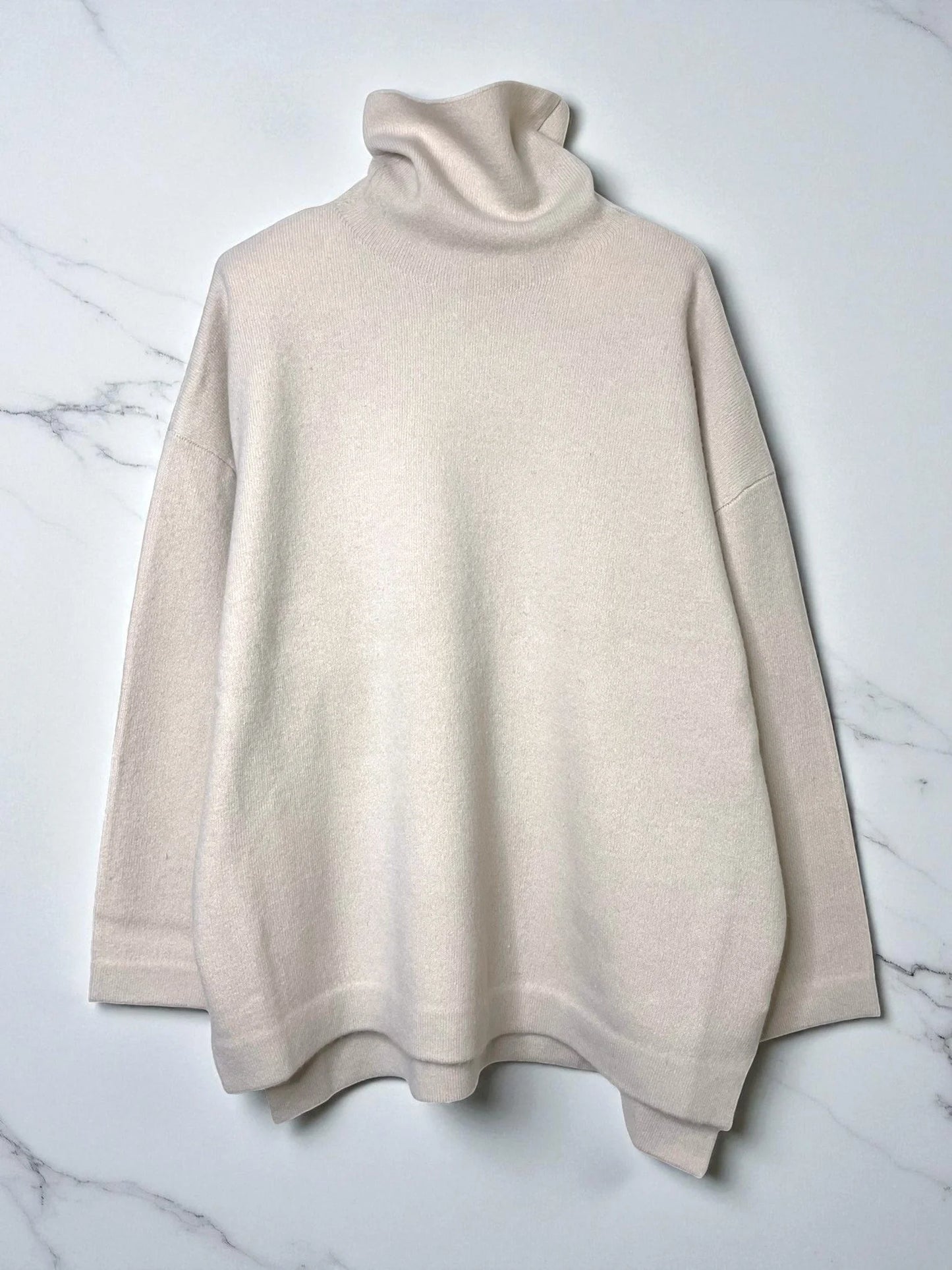 9511058 iv-Photoroom.jpg