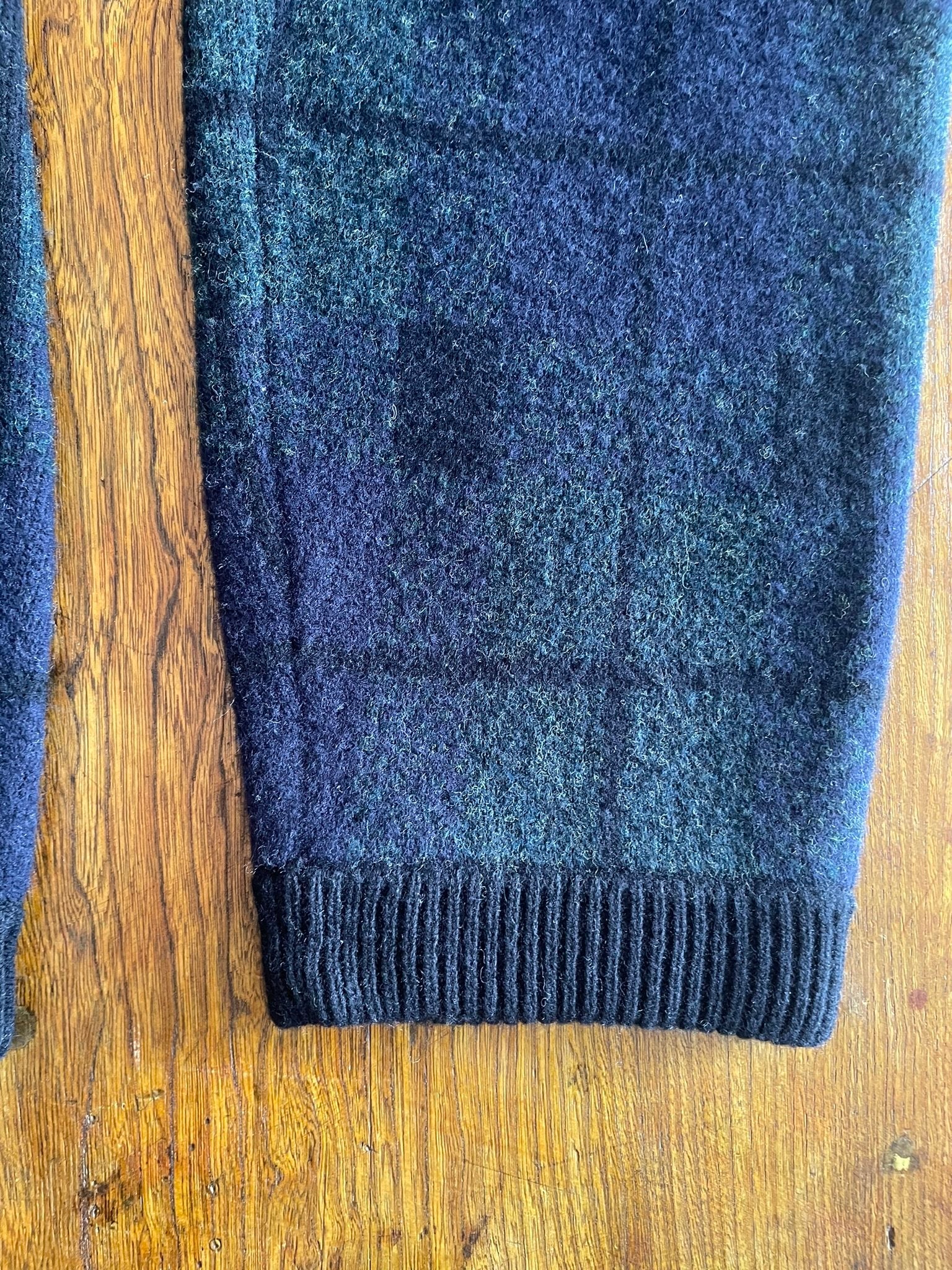 9511067PD NV D4.JPEG