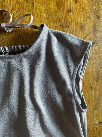 COTTON CRAPE, NO SLEEVE TOP, #851-895  cotton 100%, SAND KHAKI, SIZE2(one size)