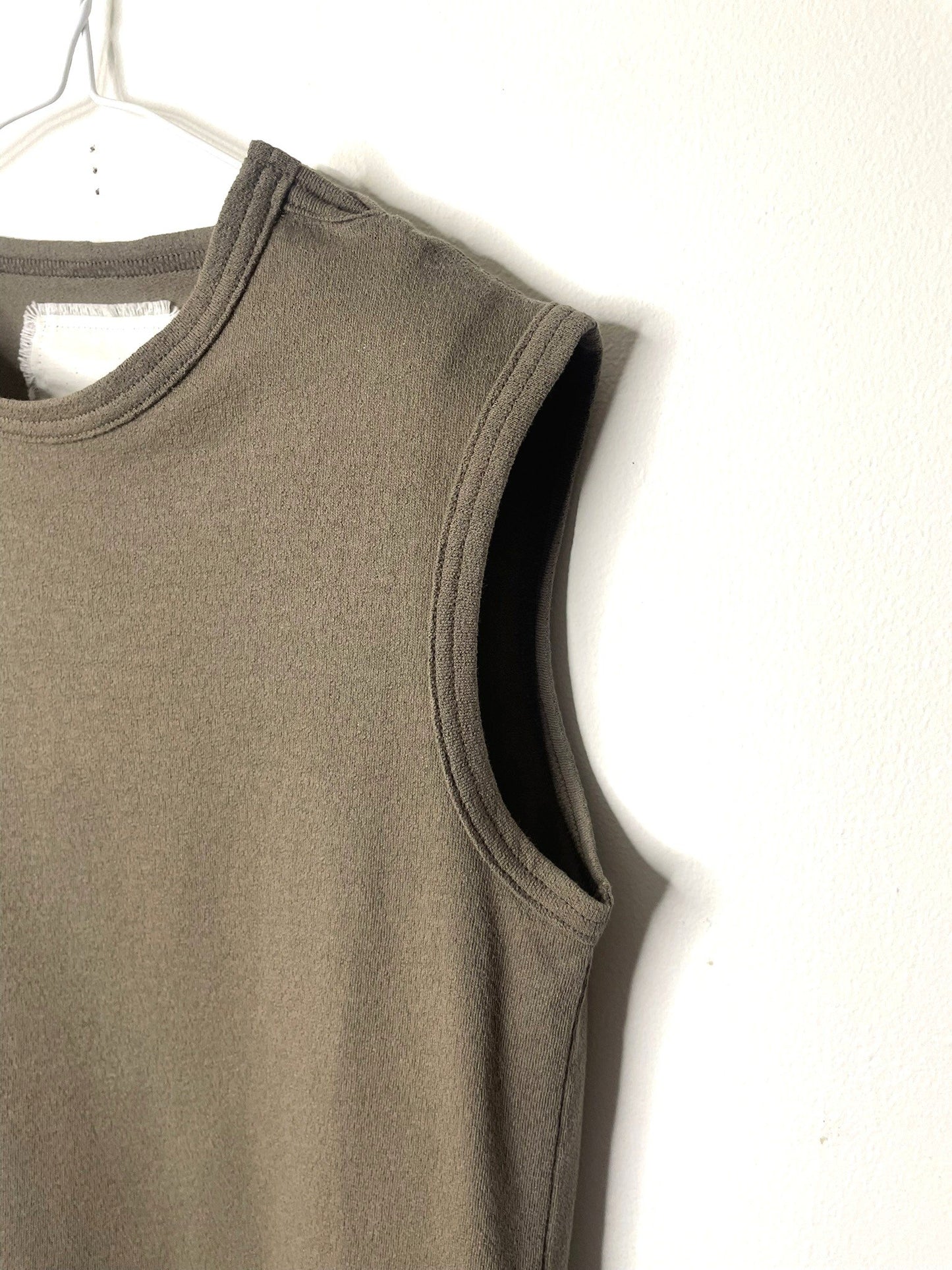 COTTON CRAPE, SIDE  NECK SLIT TANKTOP, #851-892  cotton 100%, SAND KHAKI, OS